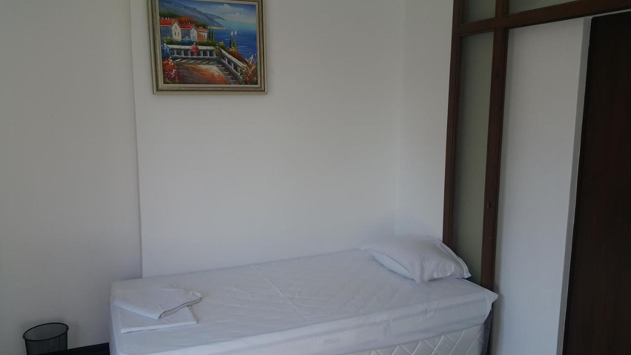 Central Beach Guest Rooms Burgaz Dış mekan fotoğraf