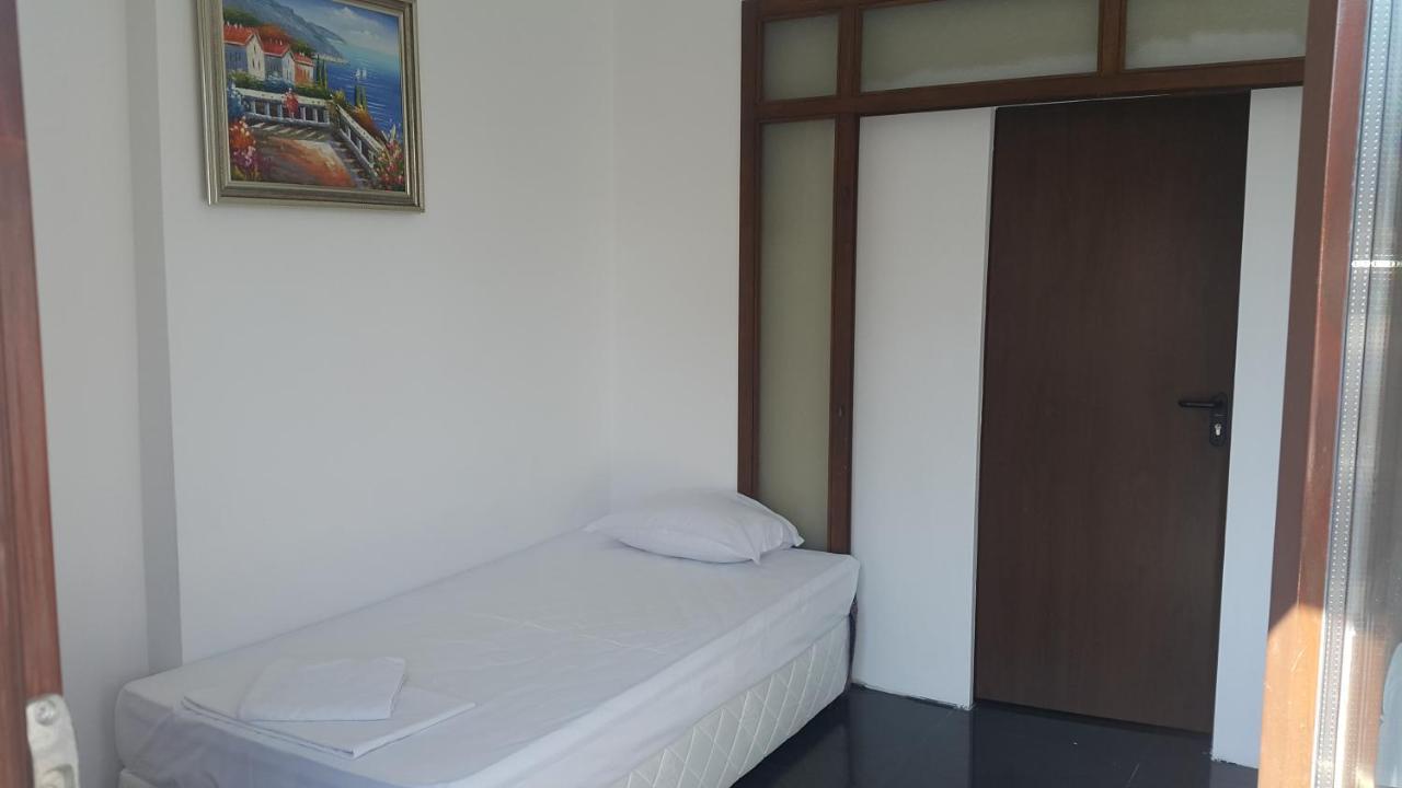 Central Beach Guest Rooms Burgaz Dış mekan fotoğraf